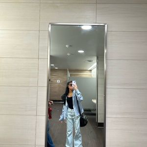 Meet your Posher, Daniela